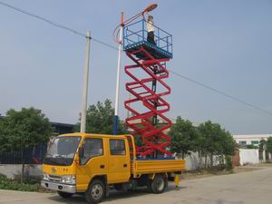 車載式高空作業臺