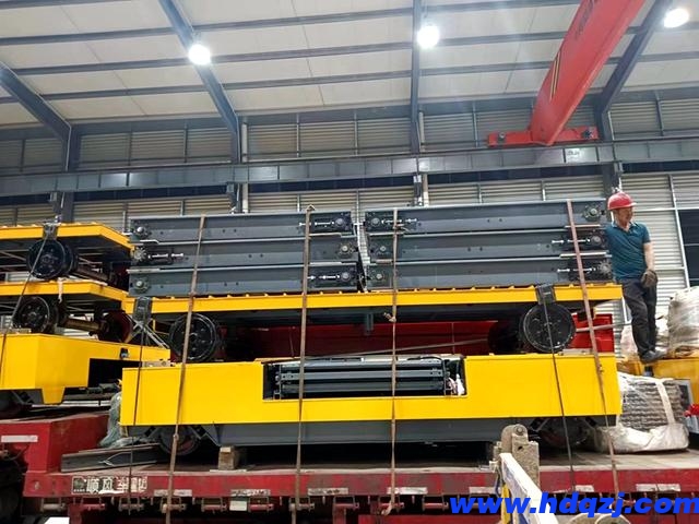 RGV電動(dòng)平車(chē)攜手托輥?zhàn)詣?dòng)裝卸設(shè)備