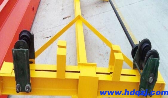 單梁行車保養(yǎng)費(fèi)用中如何合理控制材料和零部件的采購(gòu)成本？