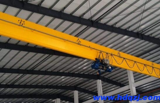 單梁行車保養(yǎng)檢查內(nèi)容中如何對發(fā)現(xiàn)的問題和異常情況進行分類和記錄? 單梁行車保養(yǎng)檢查內(nèi)容中如何對發(fā)現(xiàn)的問題和異常情況進行分類和記錄?