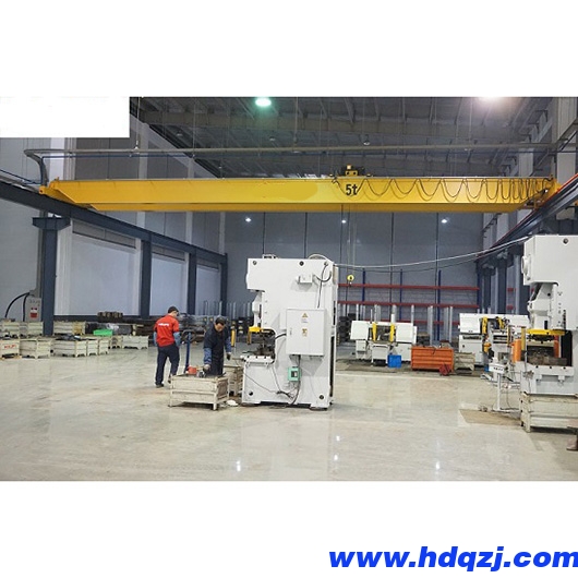 橋式起重機主梁下撓修復火焰矯正法橋式起重機主梁下撓修復火焰矯正法.jpg 橋式起重機主梁下撓修復火焰矯正法橋式起重機主梁下撓修復火焰矯正法.jpg