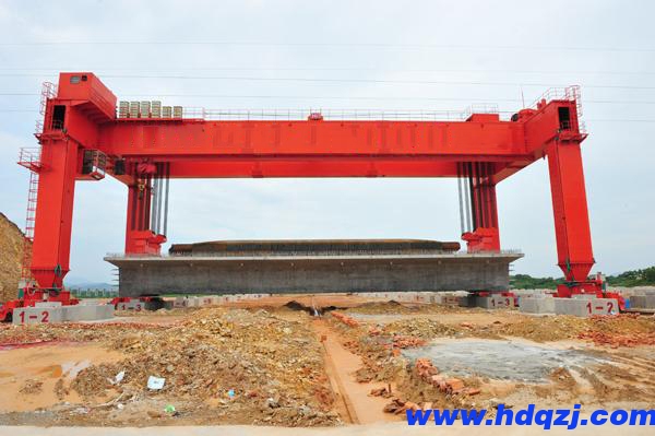 龍門吊結(jié)構(gòu)強(qiáng)度是否達(dá)標(biāo)？ 如何驗(yàn)證其長期使用的穩(wěn)定性？