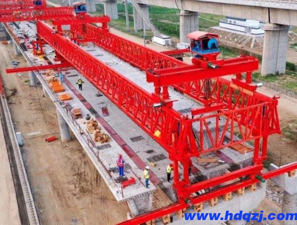 大型架橋機 大型架橋機