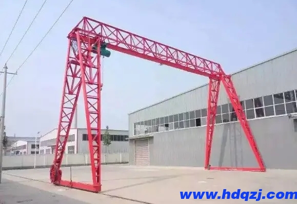 門式起重機的分類及維護(hù)保養(yǎng)