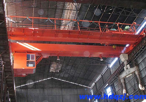 起重機安全操作的具體規定是什么？