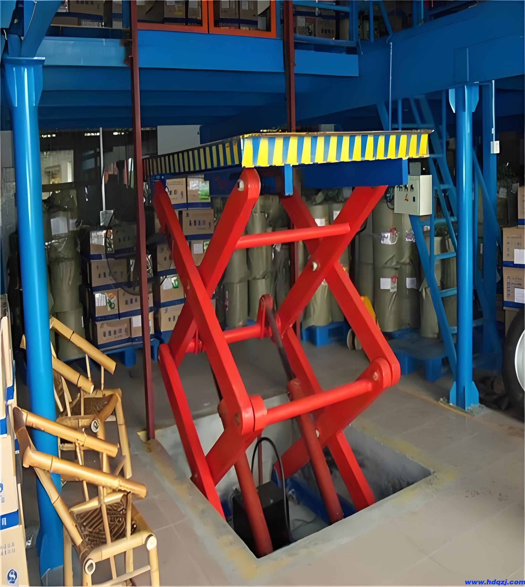 固定式升降機(jī) 固定式升降機(jī)