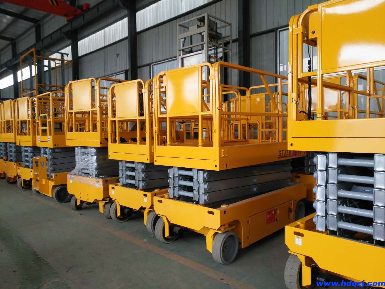 升降機廠家為您介紹幾種不同類型的升降機 升降機廠家為您介紹幾種不同類型的升降機