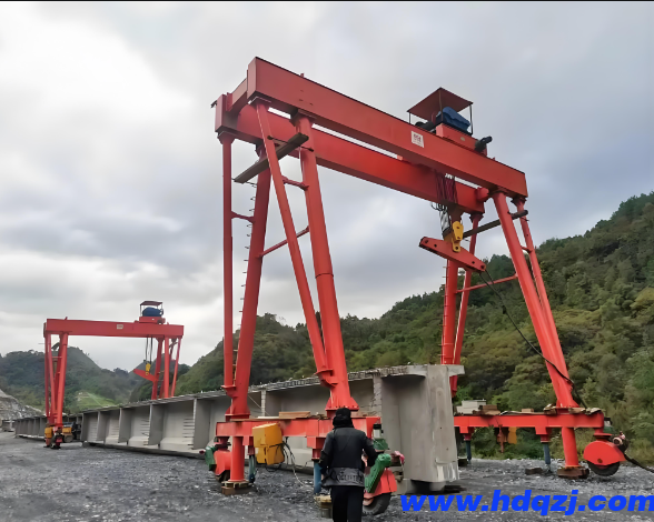 龍門吊減速機為什么會漏油？